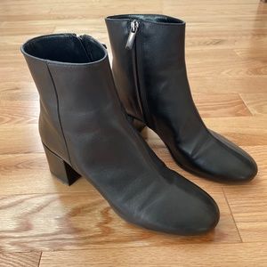 Maguire Lioni ankle boot